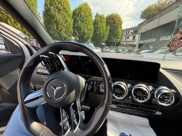 MERCEDES-BENZ GLA 200 AMG Line Premium Automatica Tetto