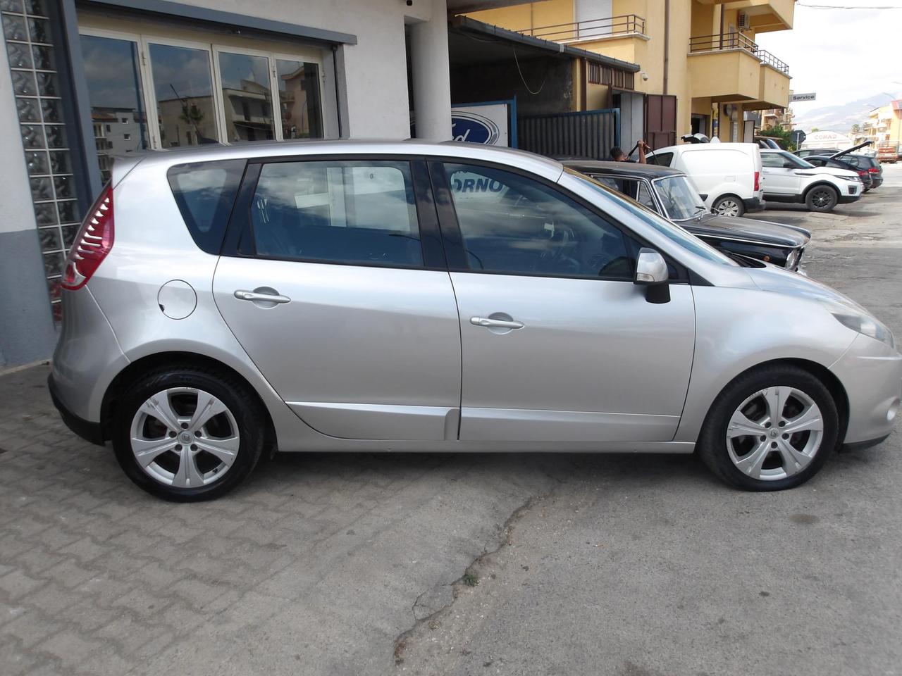 RENAULT SCENIC X-Mod 1.5 dCi 110CV Luxe