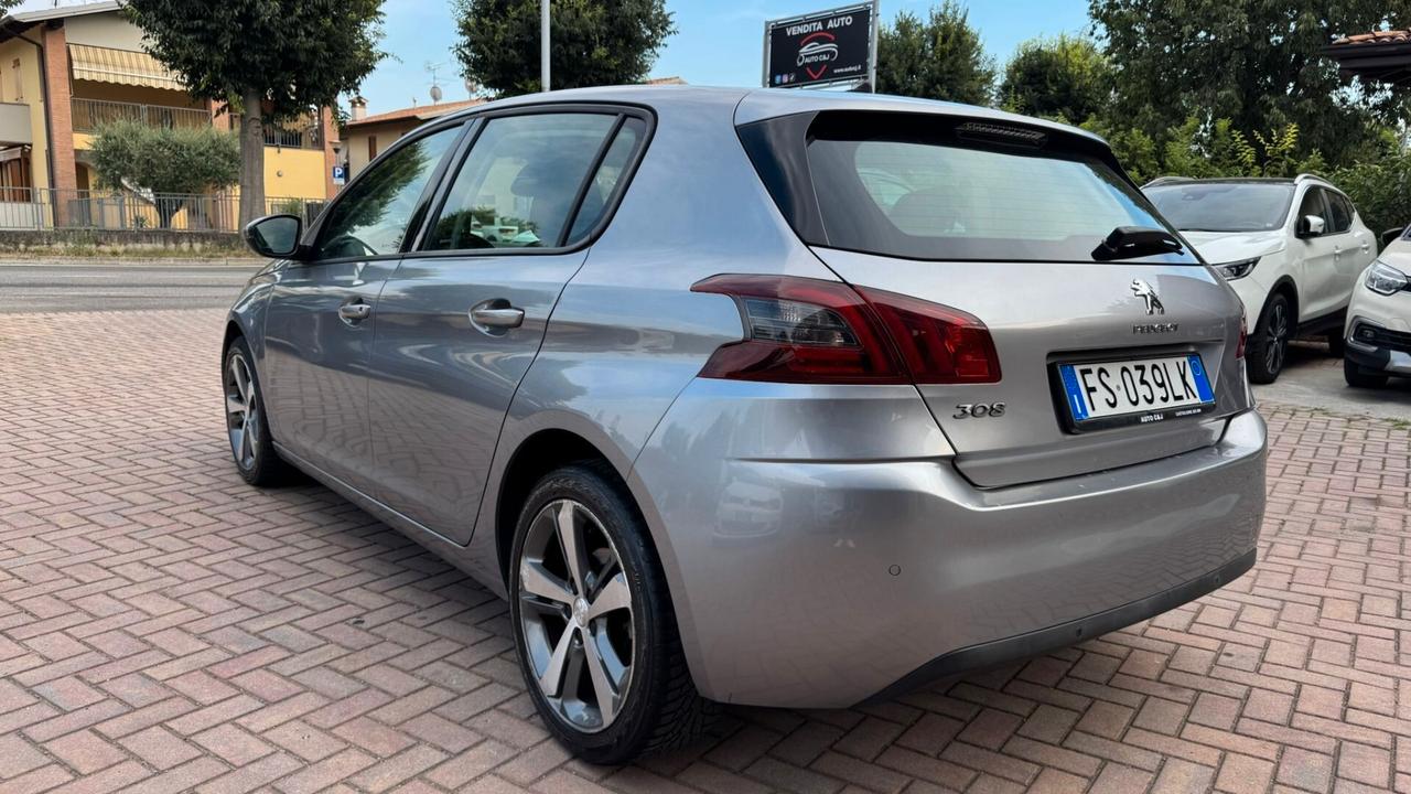 Peugeot 308 BlueHDi 120 S&S EAT6 GT Line