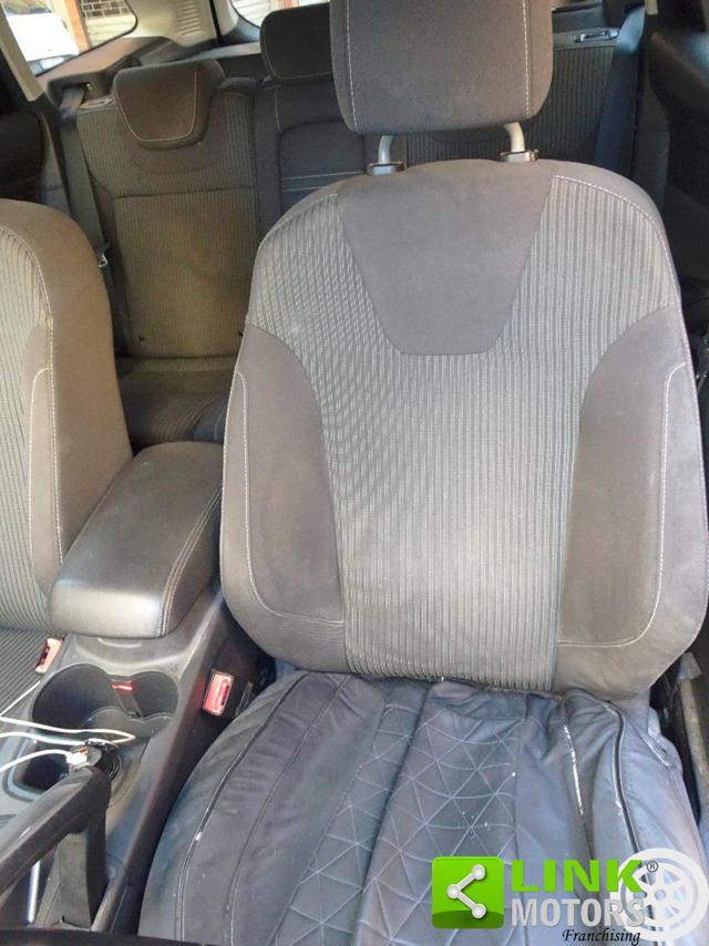 FORD Focus 1.6 TDCi 95 CV SW TITANIUM