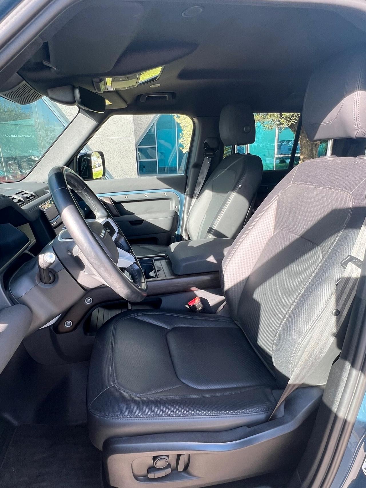 Land Rover Defender 110 XDynamic SE possibilità noleggio no scoring