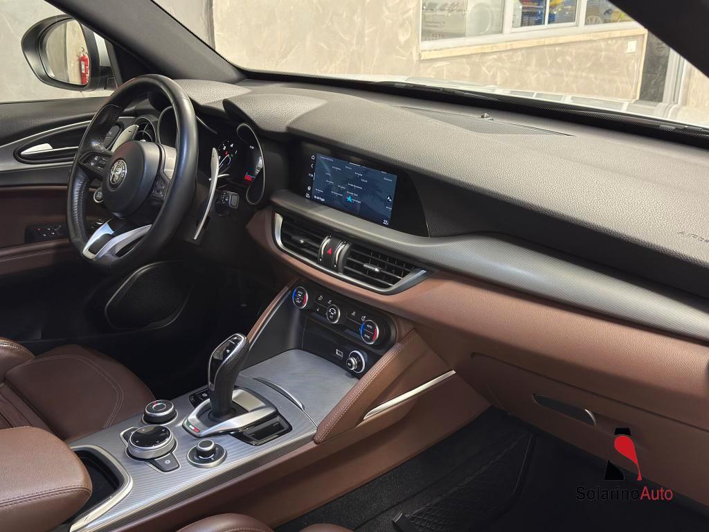 Alfa Romeo Stelvio 2.2 t Veloce First Edition Q4 210cv auto