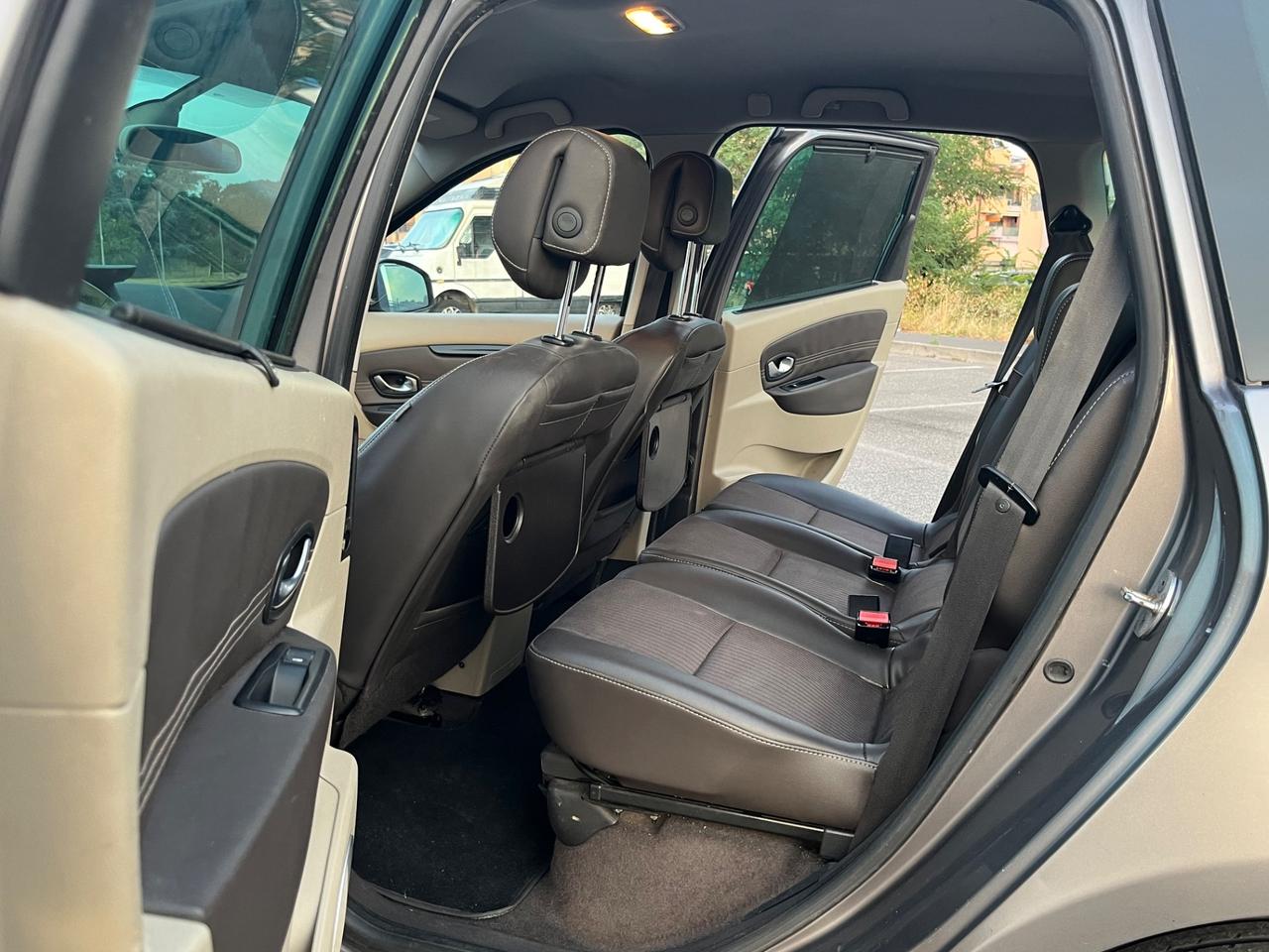 Renault Scénic X-Mod 1.9 dCi 130CV