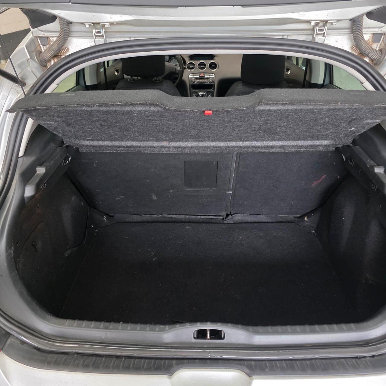 Peugeot 308 1.6 HDI Allure