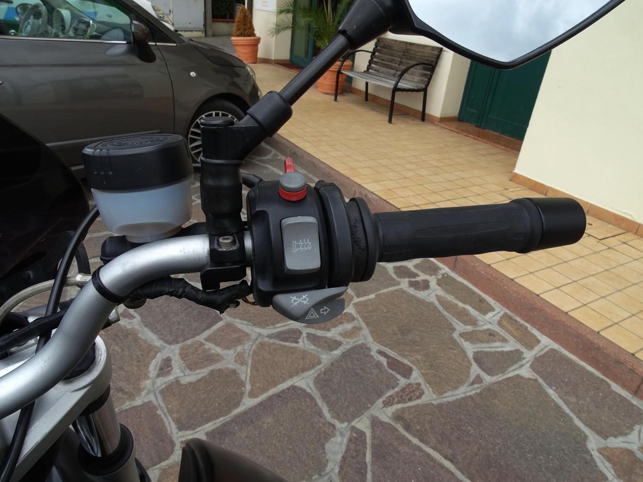 BMW R 1200 R ABS anno 2010