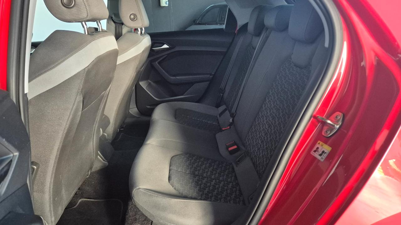 Audi A1 SPB 35 TFSI S tronic Identity Black 150 CV