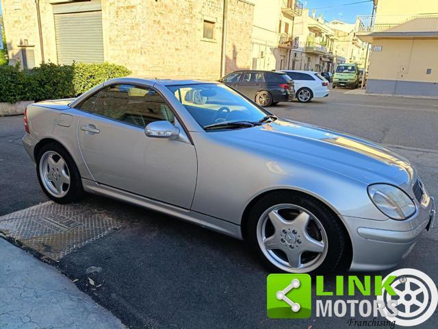 MERCEDES-BENZ SLK 320 ALLESTIMENTO DESIGNO ASI TARGA ORO
