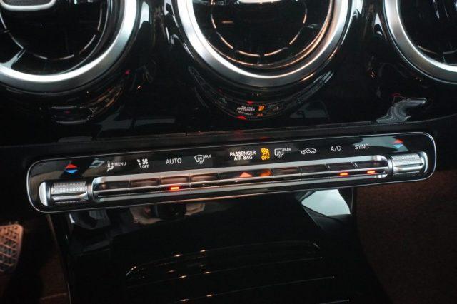MERCEDES-BENZ A 180 A 180 Automatic Progressive Advanced