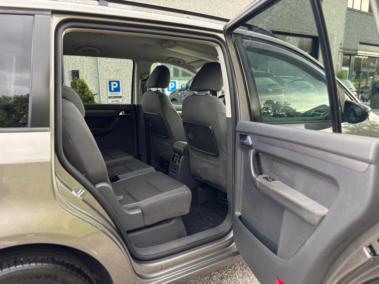 Volkswagen Touran 1.6 TDI Trendline 7POSTI