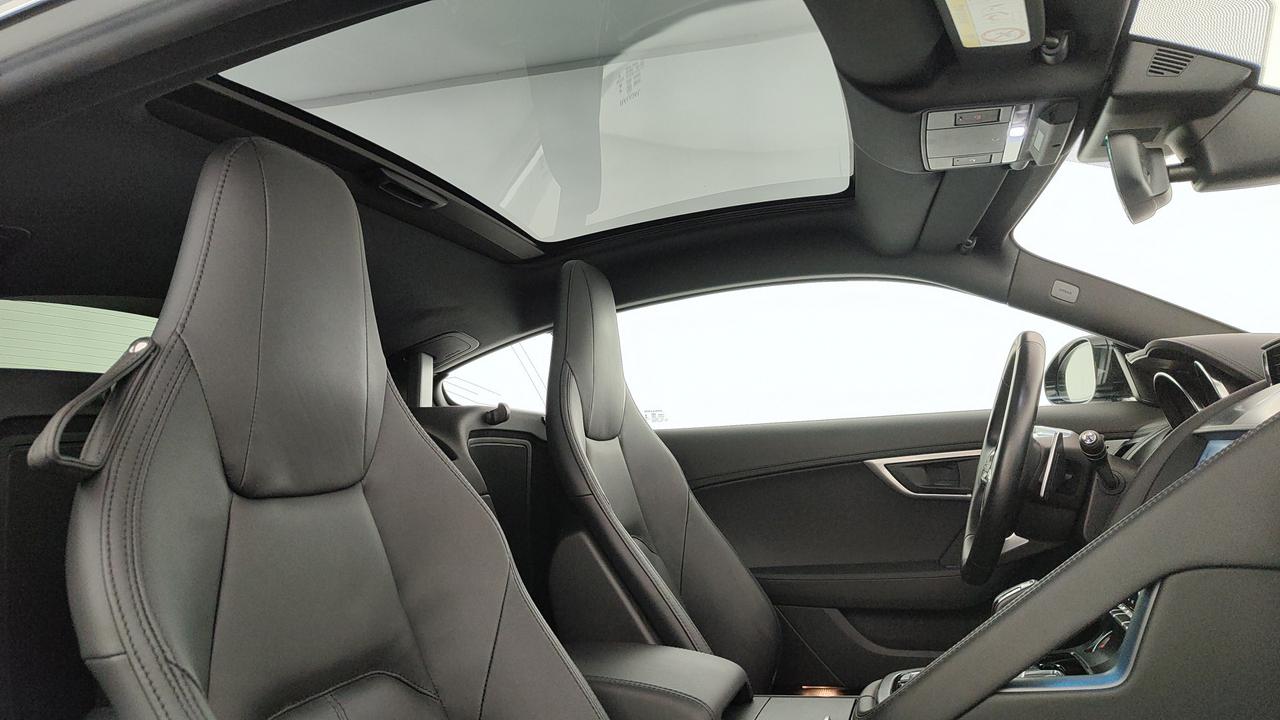 JAGUAR F-Type Coupe 2.0 i4 R-Dynamic rwd 300cv auto