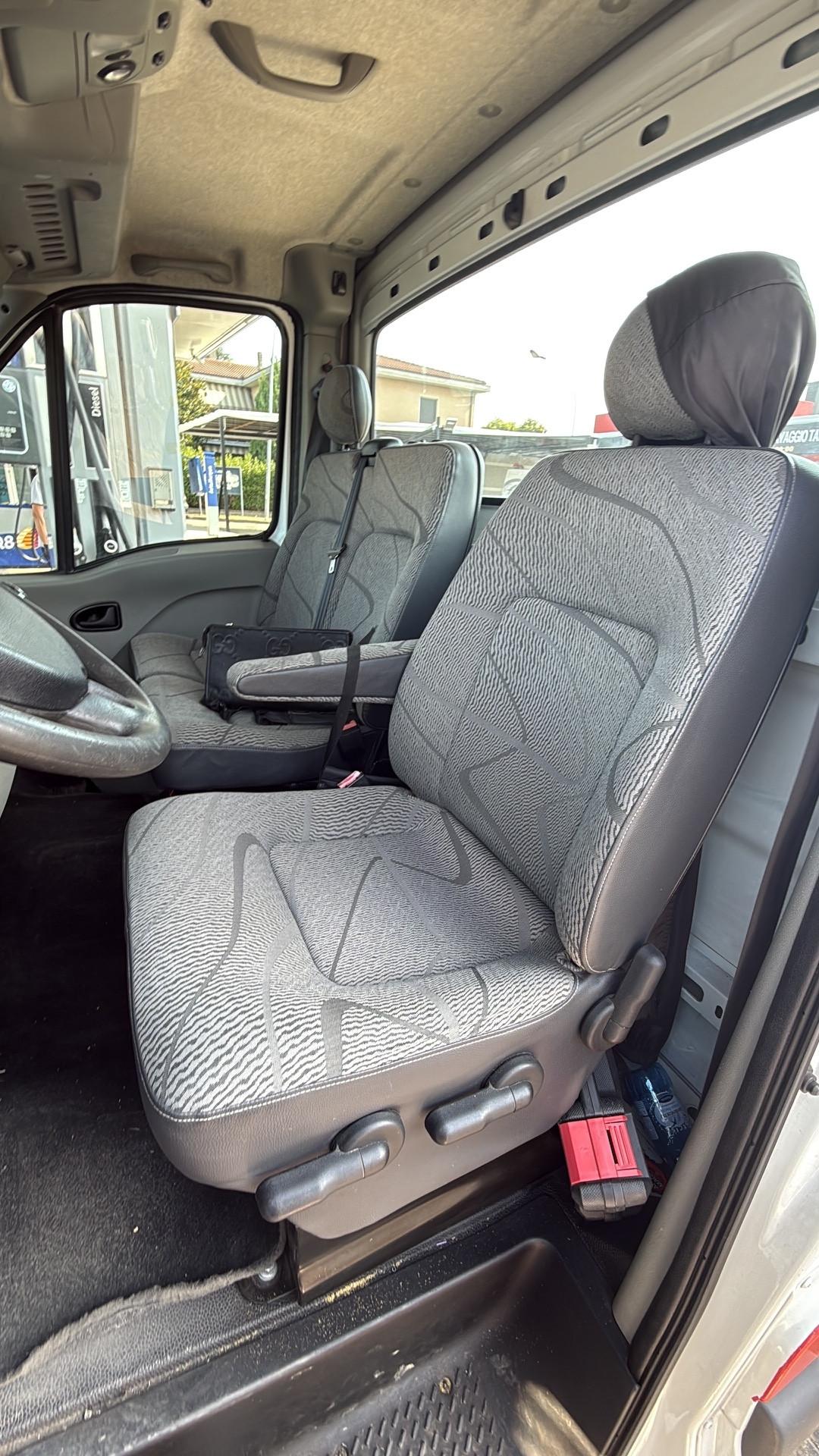 Renault Master Carroattrezzi comear