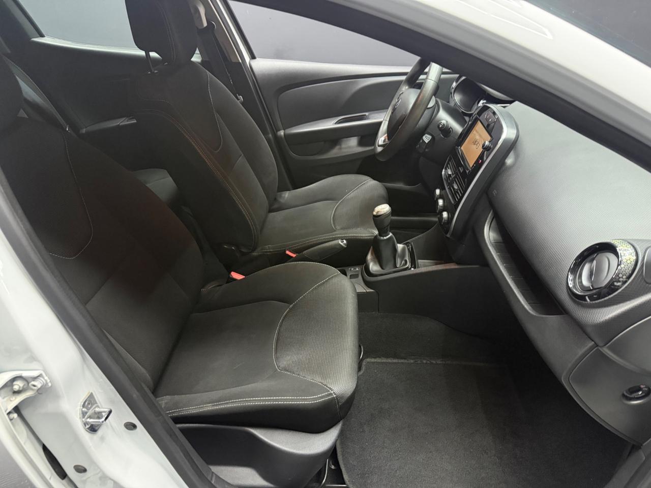 Renault Clio Sporter TCe 12V 75 CV Moschino Life