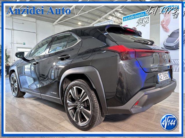 LEXUS UX 250h Hybrid Business