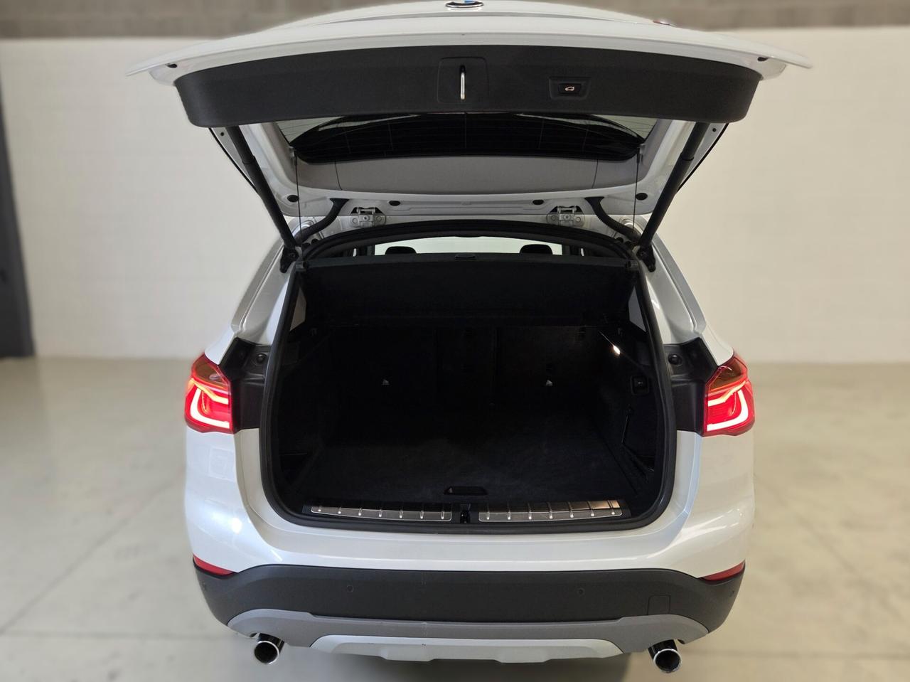 Bmw X1 xDrive20d Business