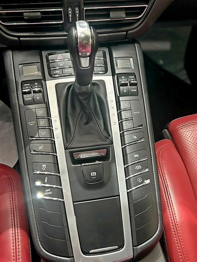 Porsche Macan 2.9 Turbo