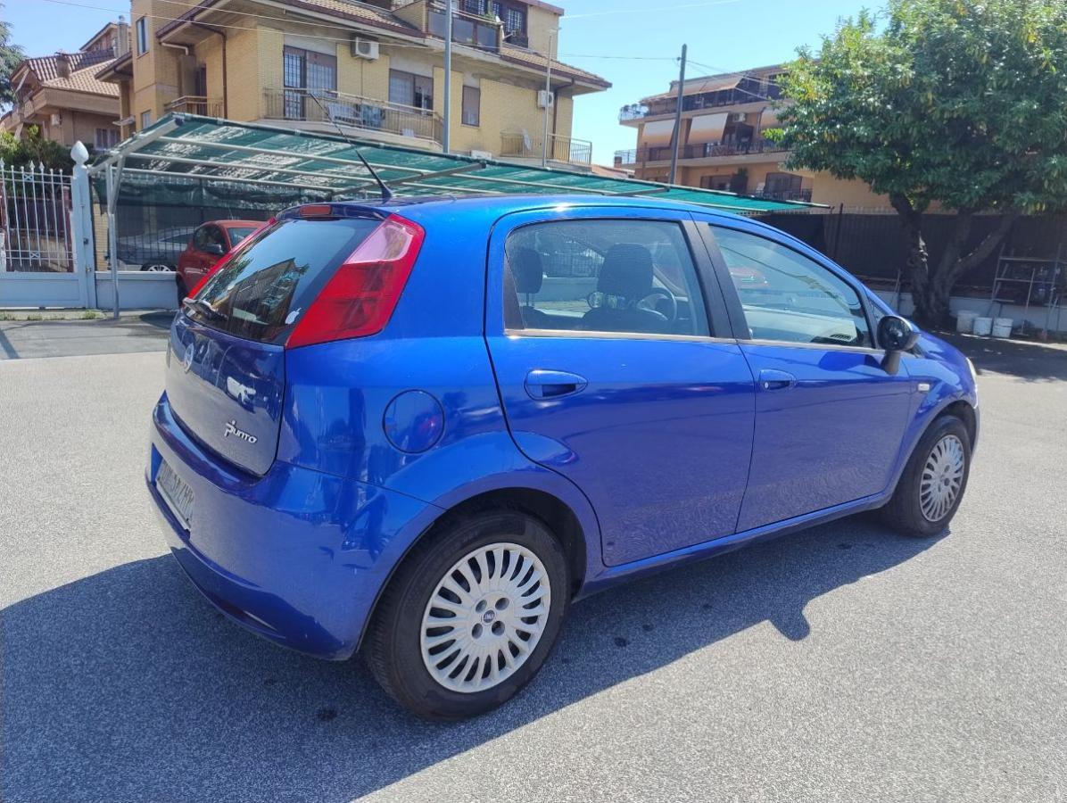 FIAT Grande Punto 1.4 5 porte GPL Dynamic