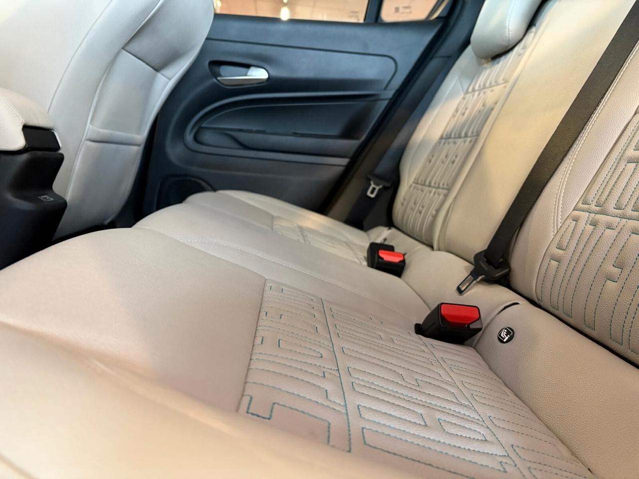 Fiat 600 LA PRIMA Hybrid 110 CV DCT MHEV SPOTICAR