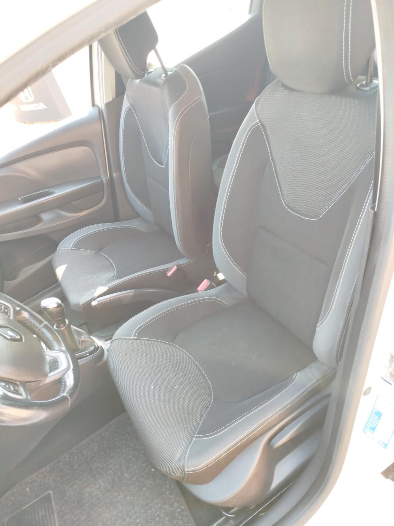 Renault Clio dCi 8V 75 CV Start&Stop 5 porte Energy Intens