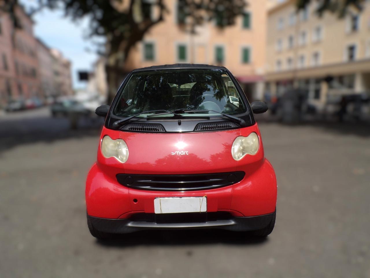 AUTO SMART FOURTWO COUPE' PASSION 55CV DEL 2003 MOTORE REVISIONATO
