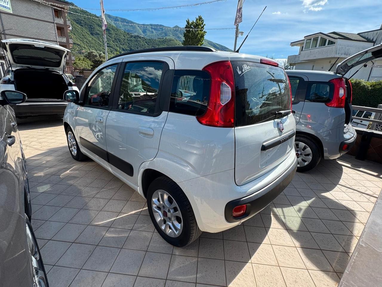 Fiat PANDA 1.2 BENZINA 69 CV LOUNGE 8V