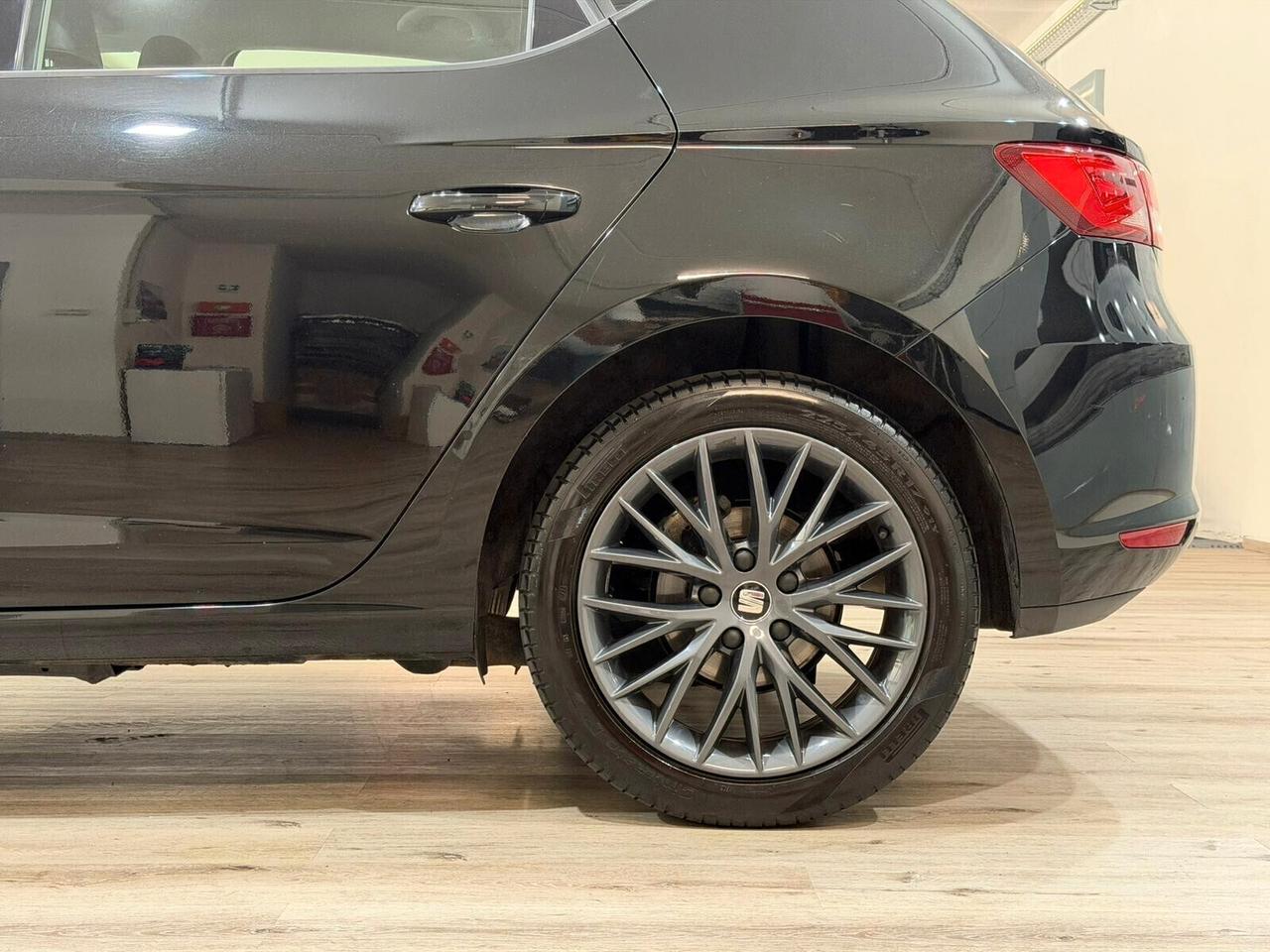 SEAT LEON 1.6 TDI 110cv 5P STYLE S&S