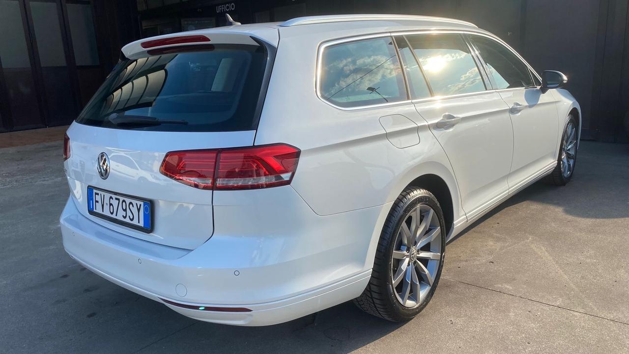 Volkswagen Passat Variant 2.0 TDI DSG Business BlueMotion Tech