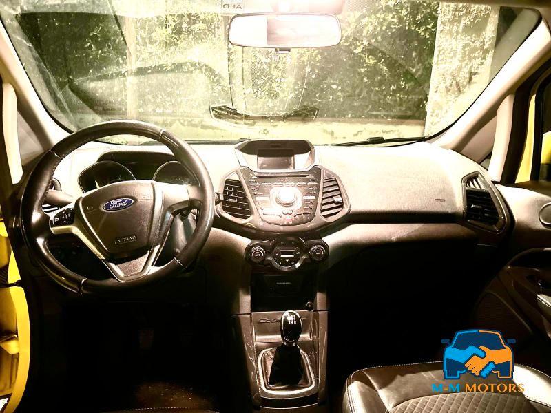 Ford ECOSPORT TITANIUM