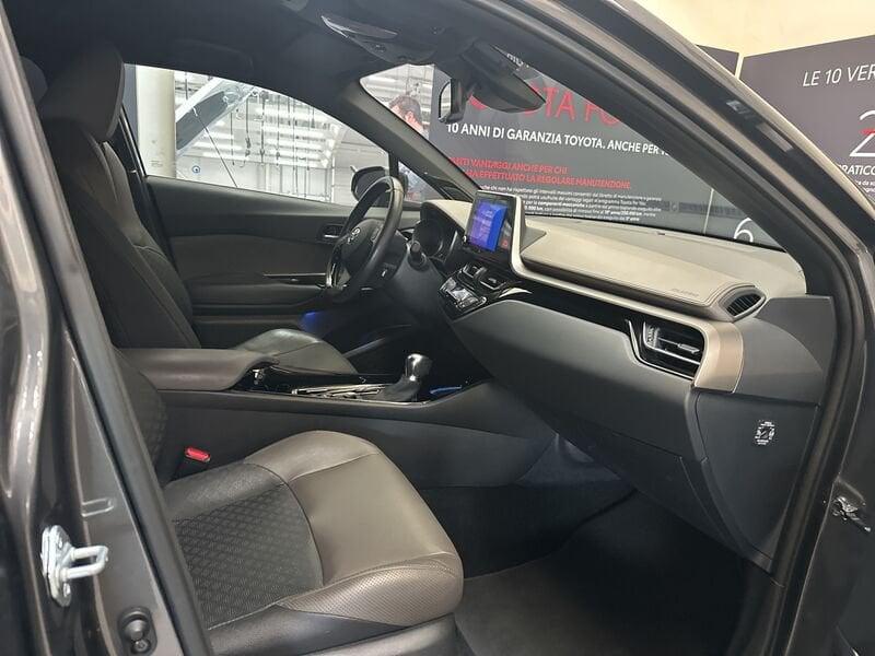 Toyota C-HR C-HR 1.8 Hybrid E-CVT Lounge