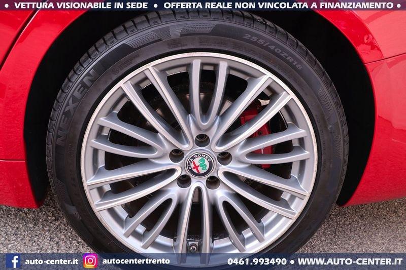 Alfa Romeo Giulia 2.0 Turbo AT8 200CV Super