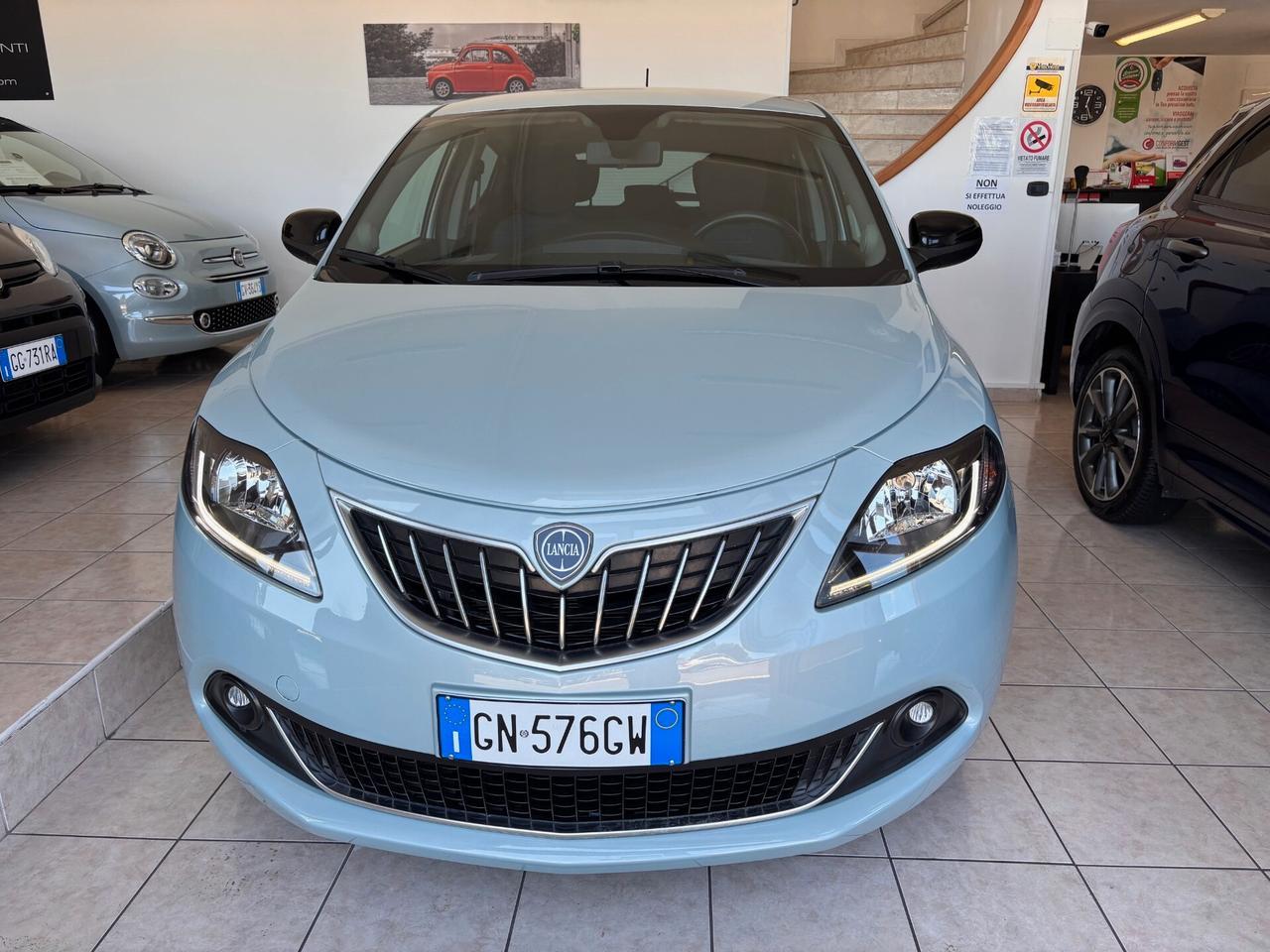 Lancia Ypsilon 1.0 70cv FireFly 5 porte S&S Hybrid Gold Plus
