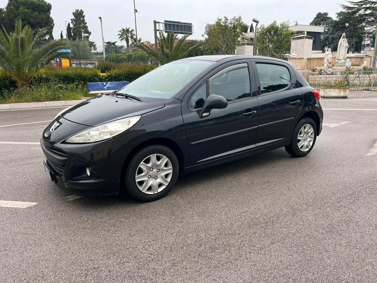 Peugeot 207 1.4 BENZINA KW 70 5p.UsatoGarantito