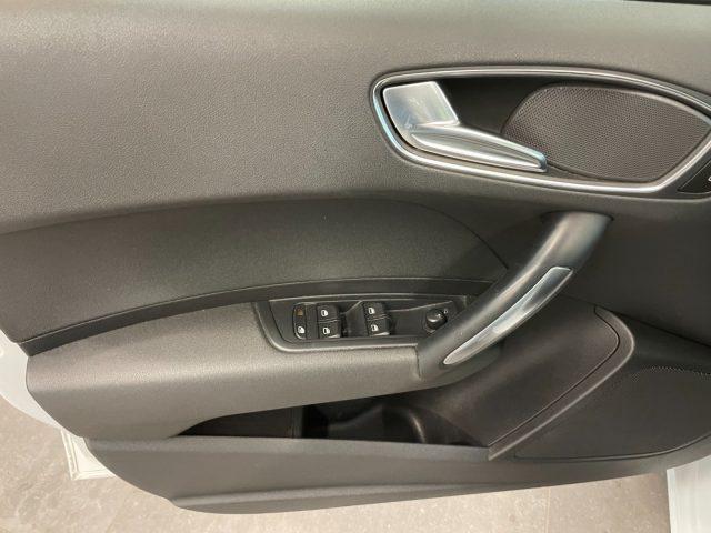 AUDI A1 SPB 1.6 TDI 105 CV Ambition