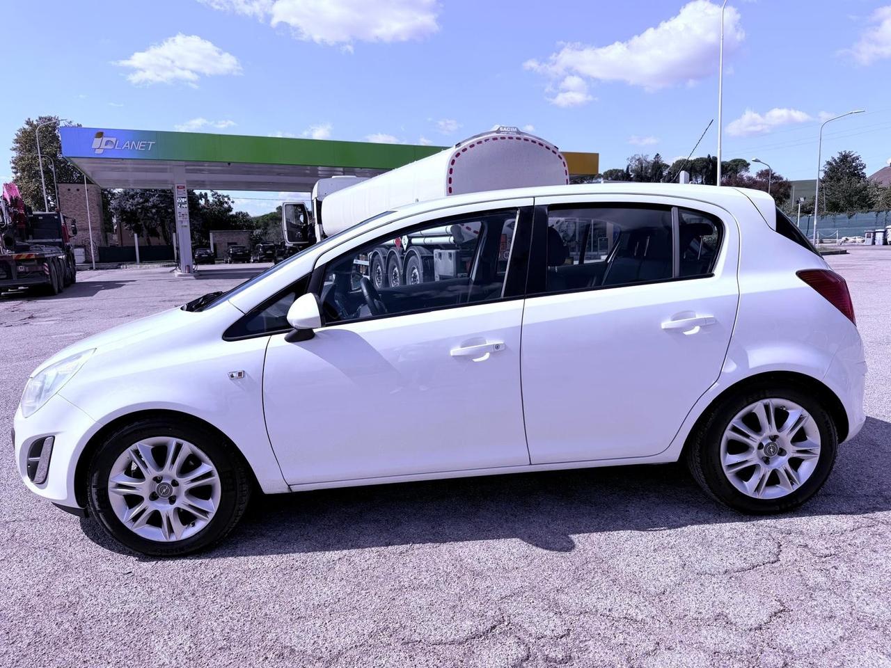 Opel Corsa 1.2 85CV 5 porte GPL-TECH Elective