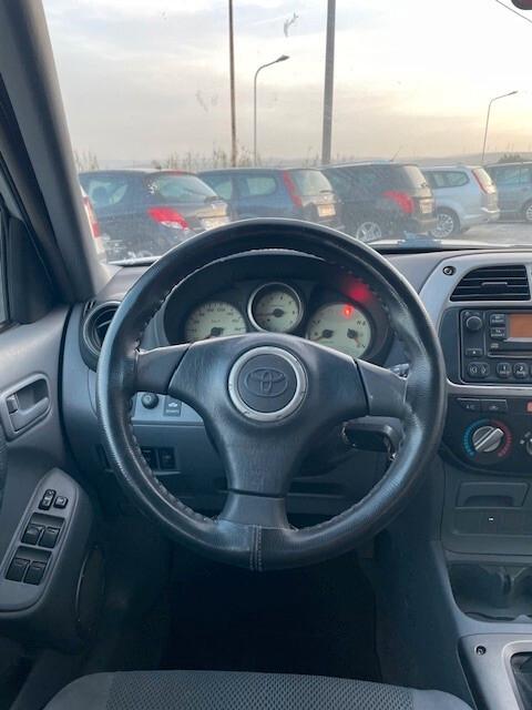 Toyota RAV 4 RAV4 2.0 Tdi D-4D cat 5 porte