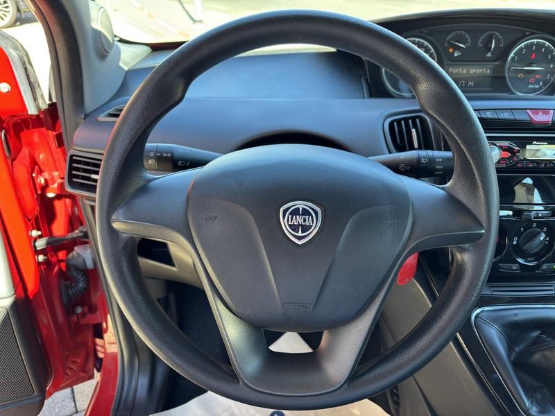 Lancia Ypsilon 5 Porte Ypsilon 1.2 Gold 69cv my16