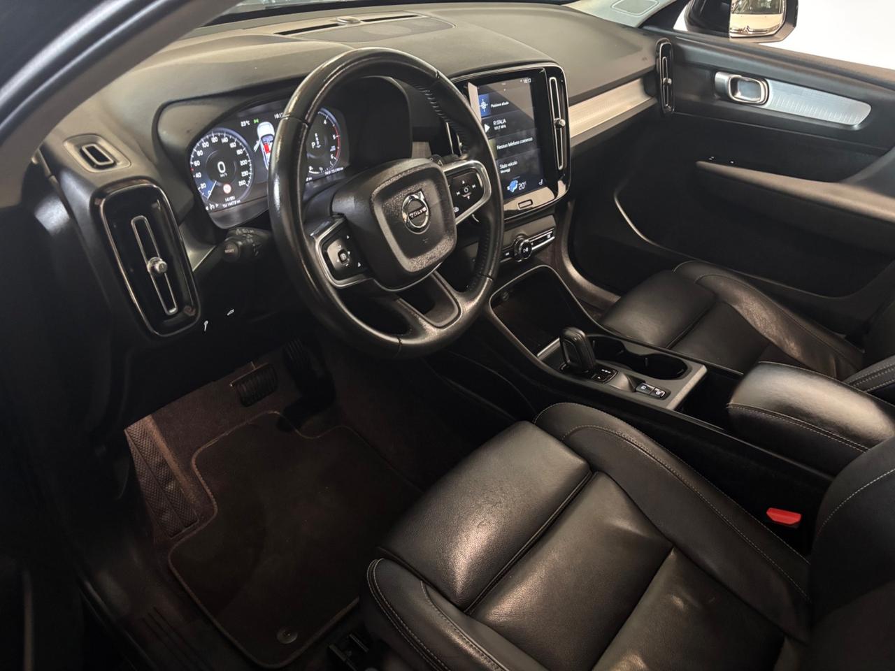 Volvo XC40 D4 AWD Geartr.*CERTIFICATA*FULL OPT.*
