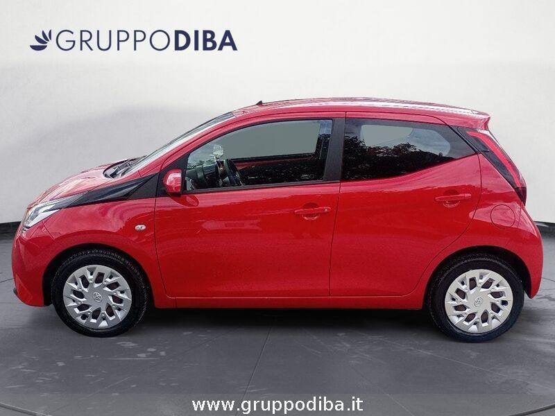 Toyota Aygo II 2018 5p 5p 1.0 x-cool 72cv