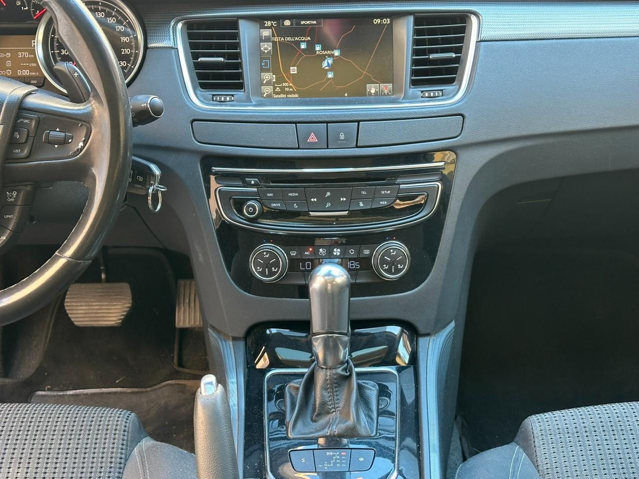 Peugeot 508 BlueHDi 120 EAT6 S&S SW Allure