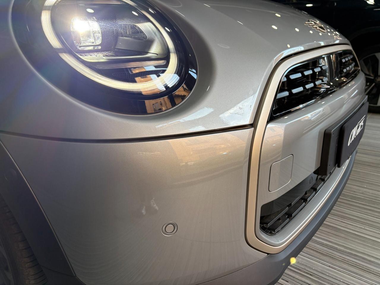 MINI Cooper C 1.5 156cv Automatica Favoured ITALIANA Km0