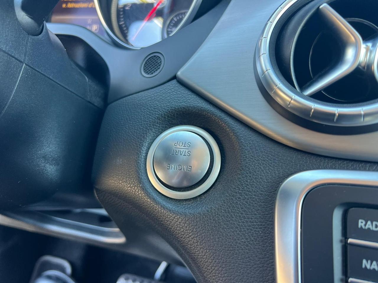 Mercedes-benz CLA 200 d Automatic Premium