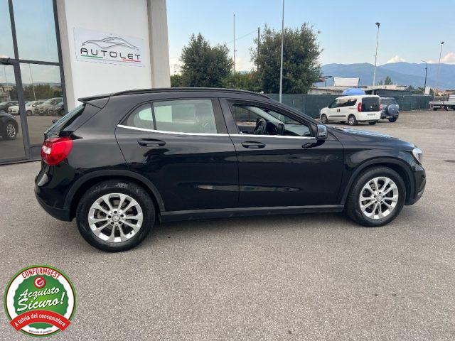 MERCEDES-BENZ GLA 180 d Premium - PER NEOPATENTATO -