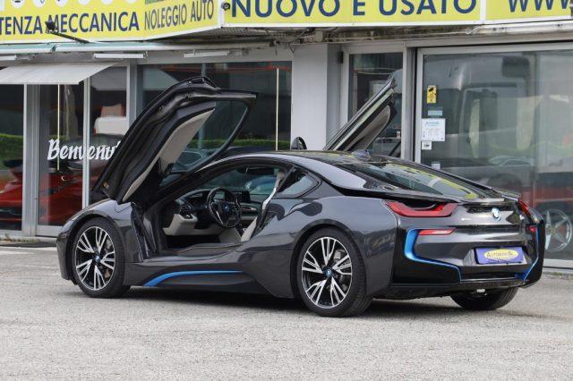 BMW i8 i8