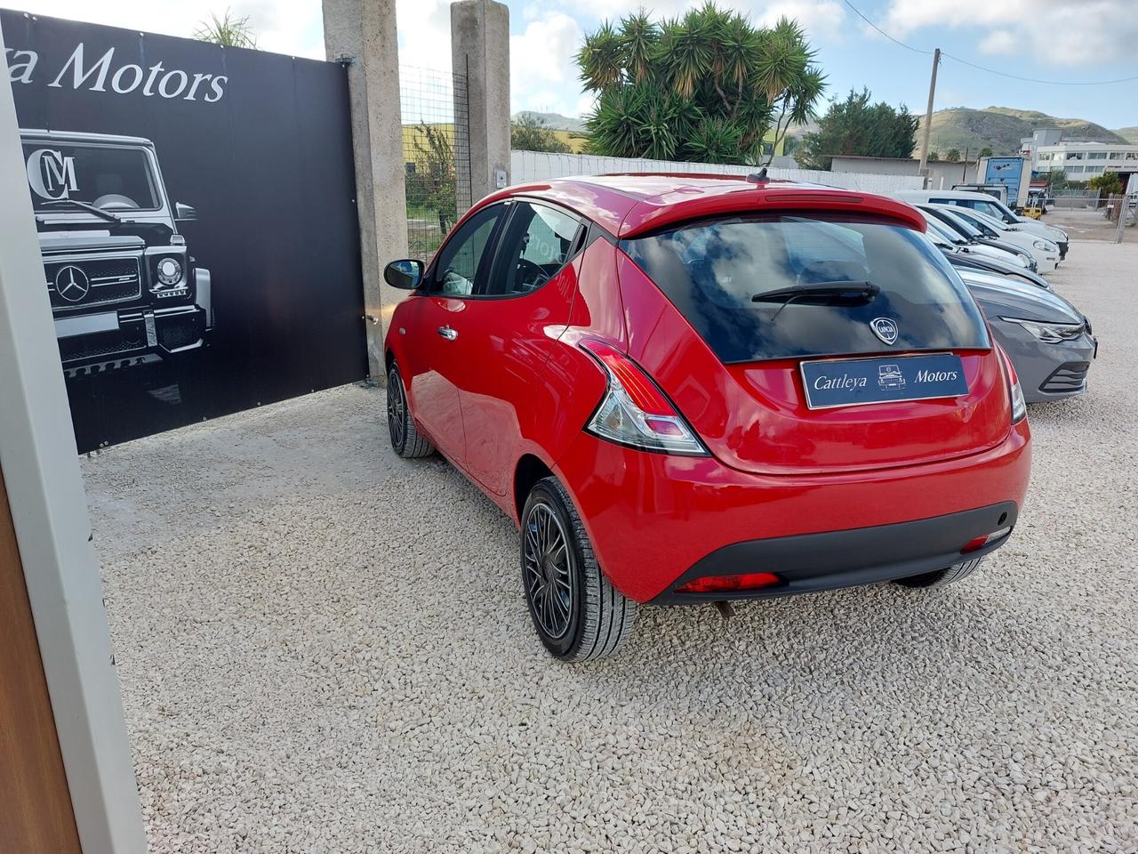 Lancia Ypsilon 1.0 Hybrid 70 CV Gold 2022