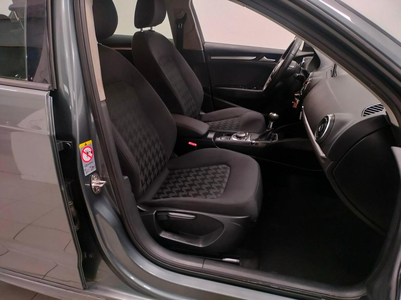 Audi A3 SPB 1.6 TDI ultra Attraction