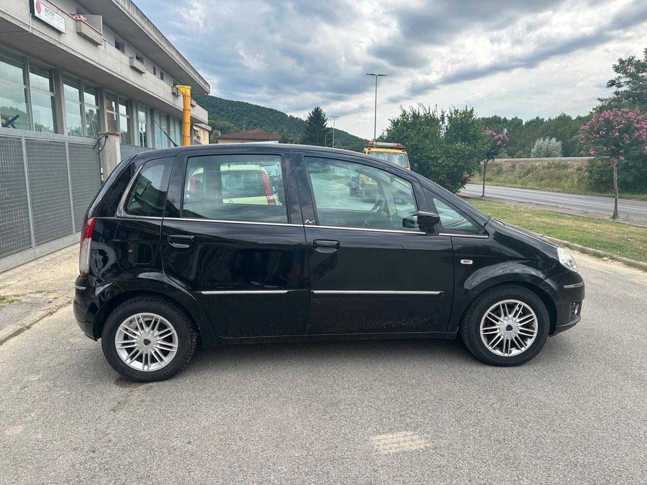 Lancia MUSA 1.4 Argento ok neo patentati