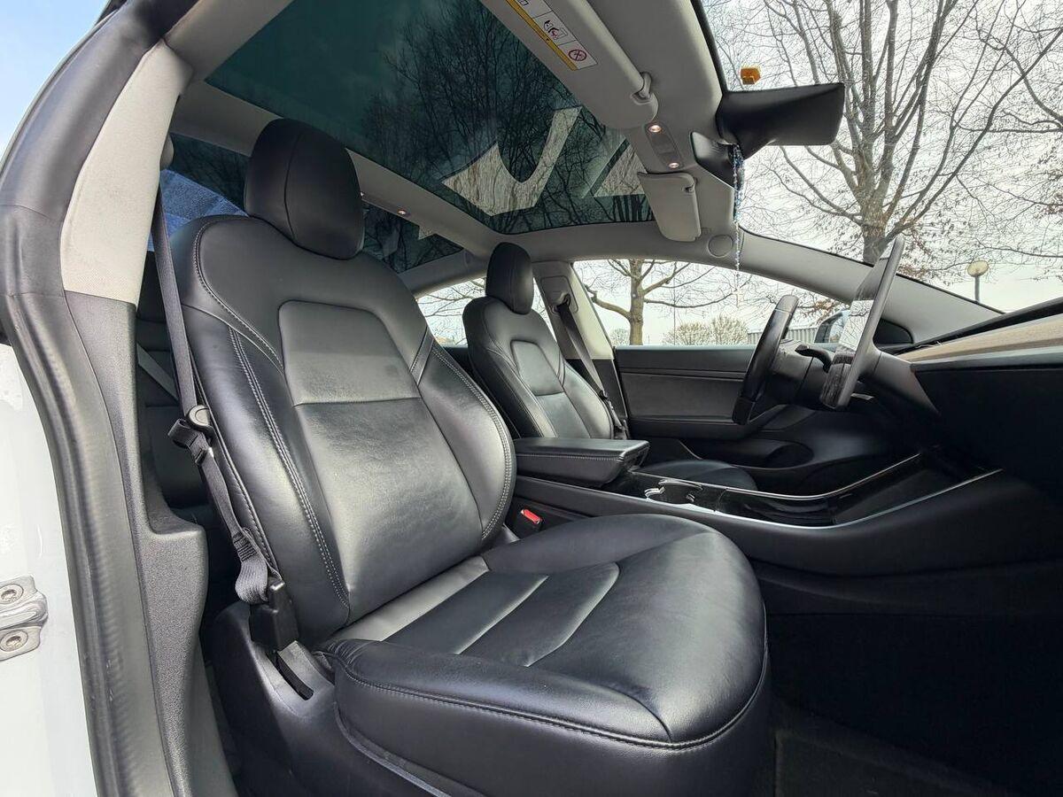 Tesla Model 3 Standard rwd Plus