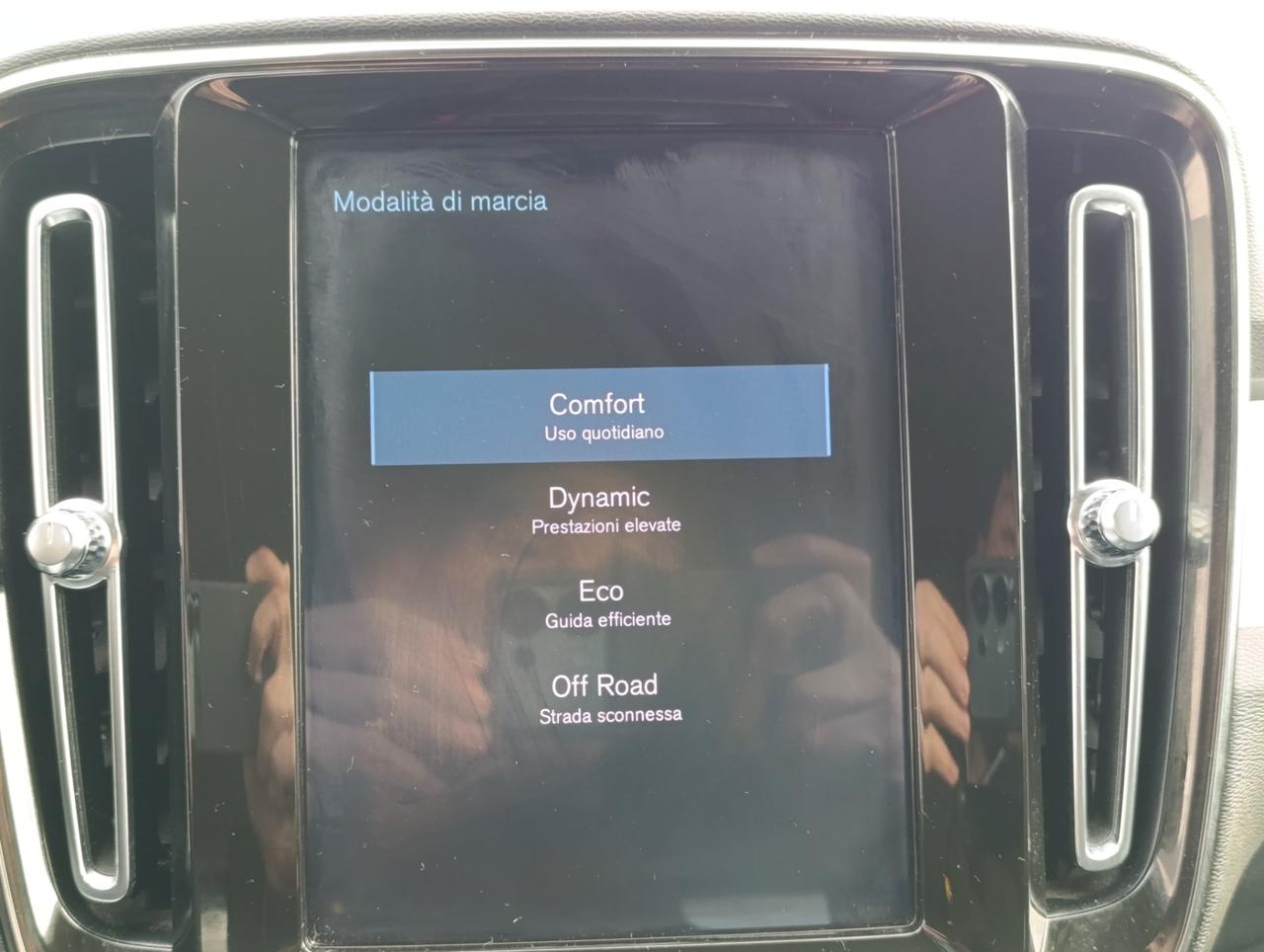 Volvo XC40 2.0 d3 Business Plus awd geartronic my20
