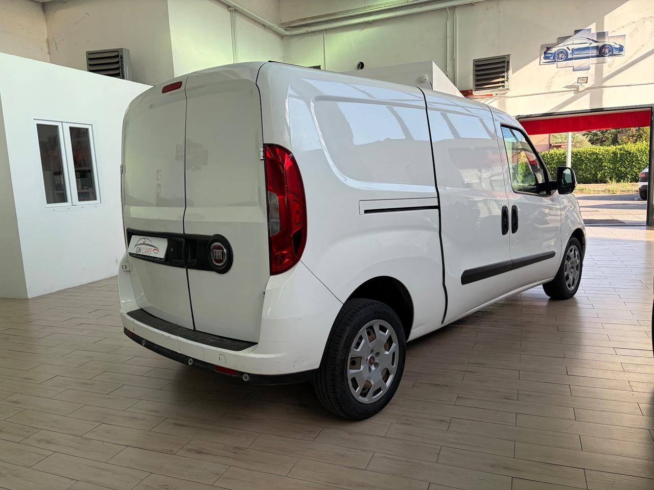 Fiat Doblò Maxi 1.6 3 posti