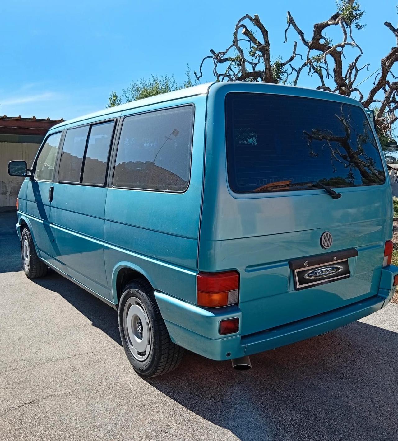 Volkswagen Transporter 1.9 TD cat Caravelle