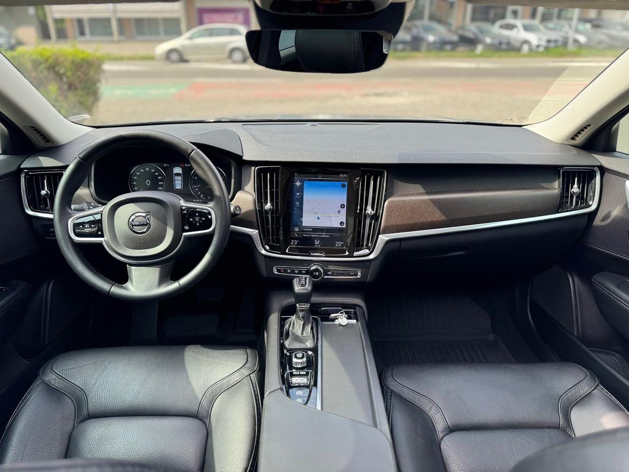 Volvo V40 Cross Country Momentum 2.0 T5 #5705